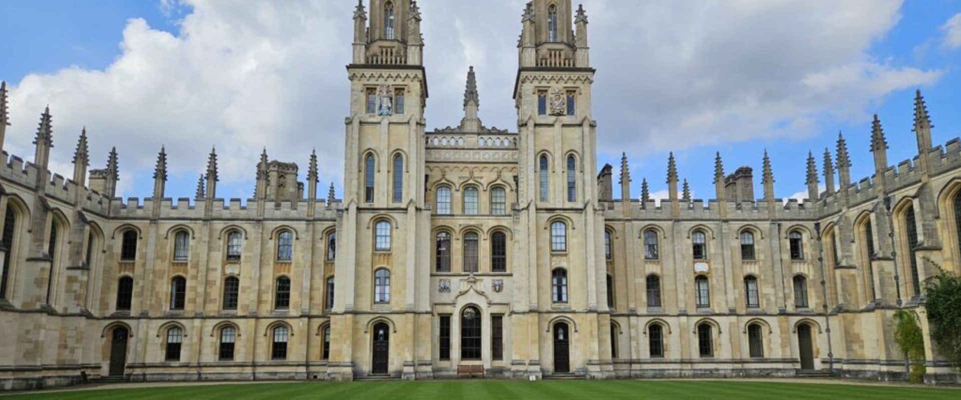 Structure and Format for International Oxford and Cambridge Applications