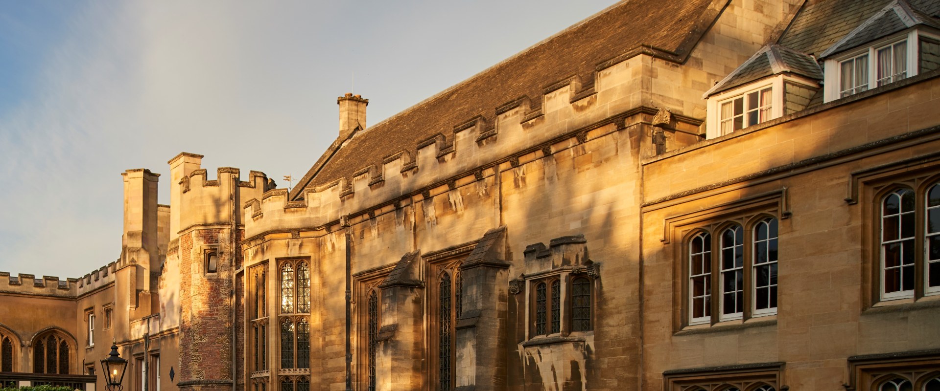 Exploring Christ's College: A Guide to Applying to Oxford and Cambridge