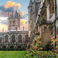 A Comprehensive Guide to Applying for International Programs at Oxford and Cambridge Universities