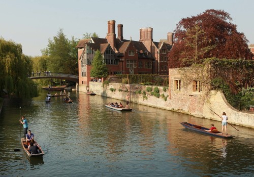 Common Mistakes in International Oxford and Cambridge Applications